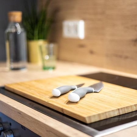 Appartement Bright - Beachstyle - Kitchen - Kingbed - Parking - Netflix à Augsbourg Extérieur photo